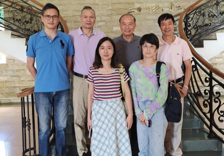 走访我会理事单位佛山金葵子生物科技公司